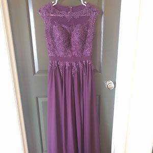 Formal Deep Purple Lace Maxi Dress
